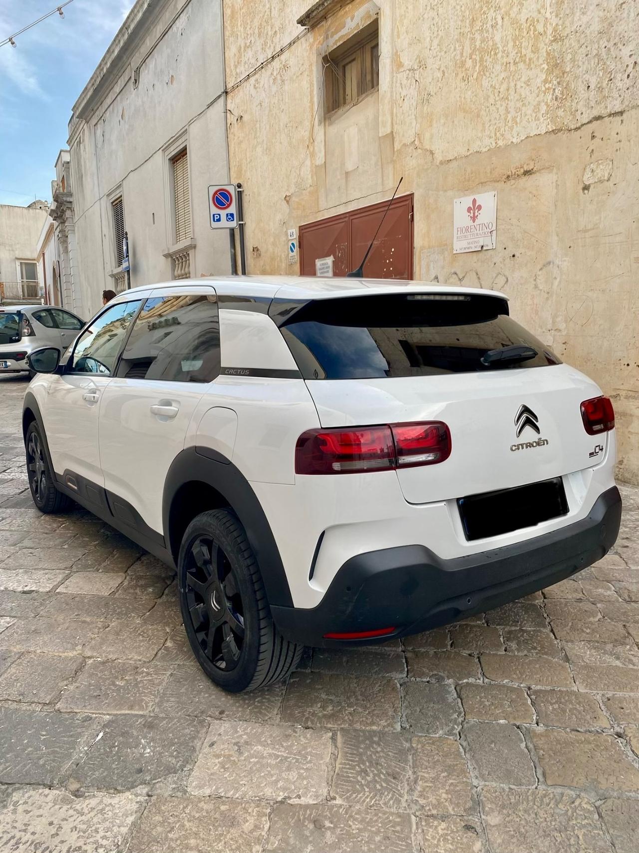 Citroen C4 Cactus PureTech 110 S&S Shine Pack