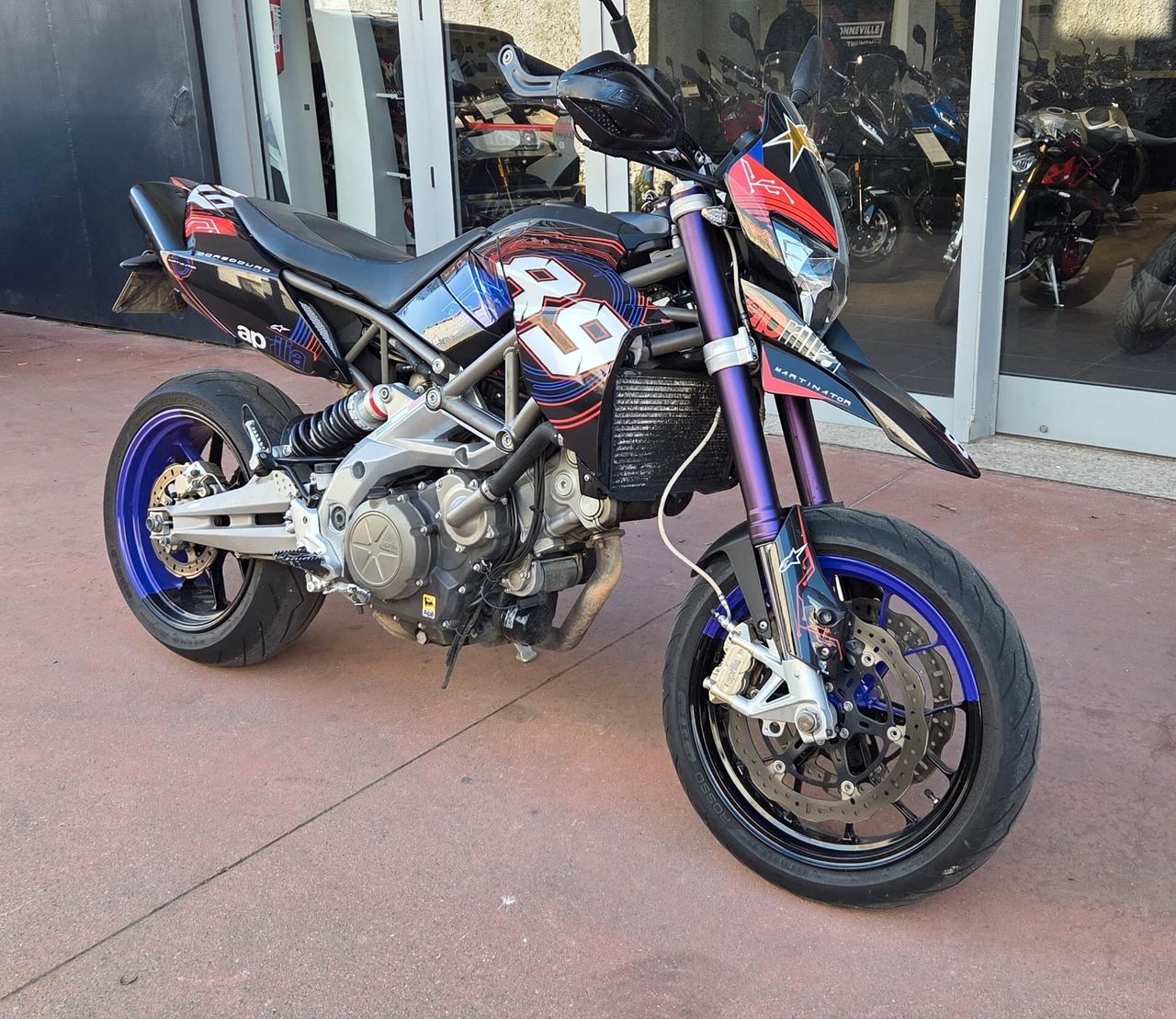 Aprilia Dorsoduro 750