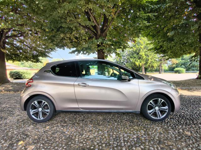 PEUGEOT 208 1.4 HDi 68 CV 3 PORTE