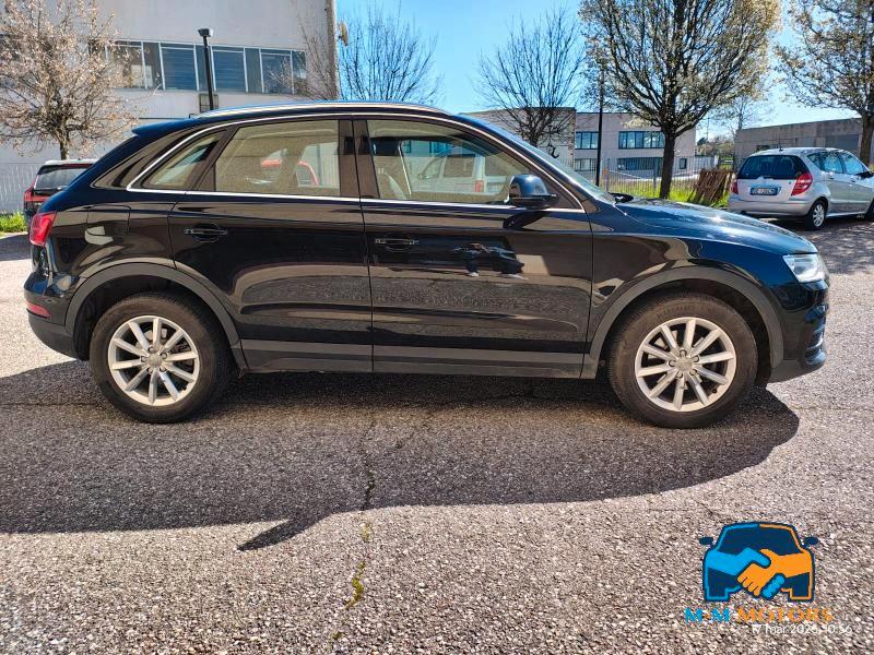 Audi Q3 2.0 tdi Business 120cv