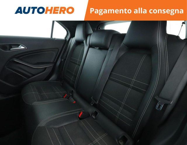 MERCEDES-BENZ A 200 d Automatic Sport