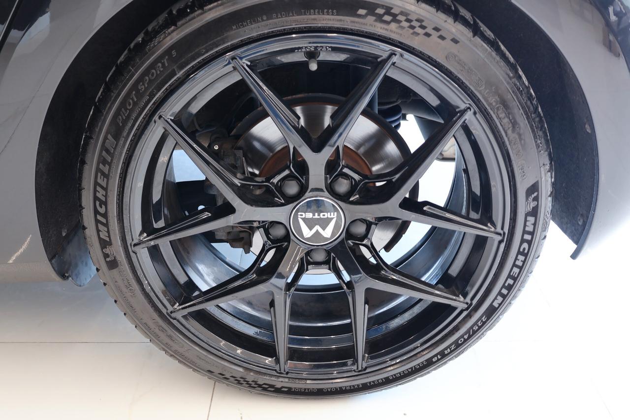 Volkswagen Golf 7 1.4 TSI DSG 140CV TETTO
