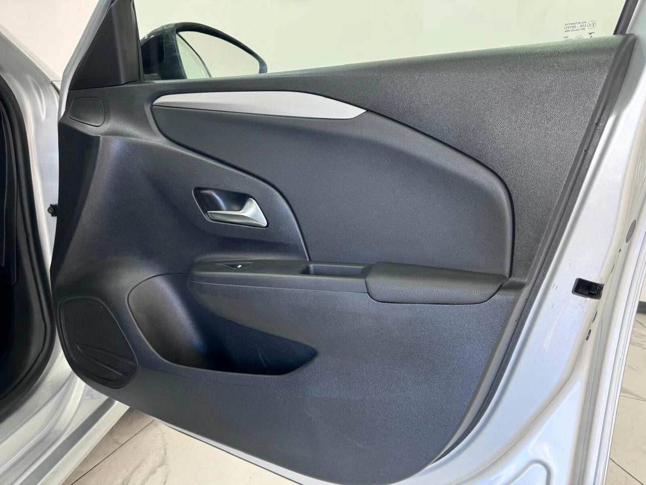 Opel Corsa-CINGHIA NUOVA-NO VINCOLI-2022