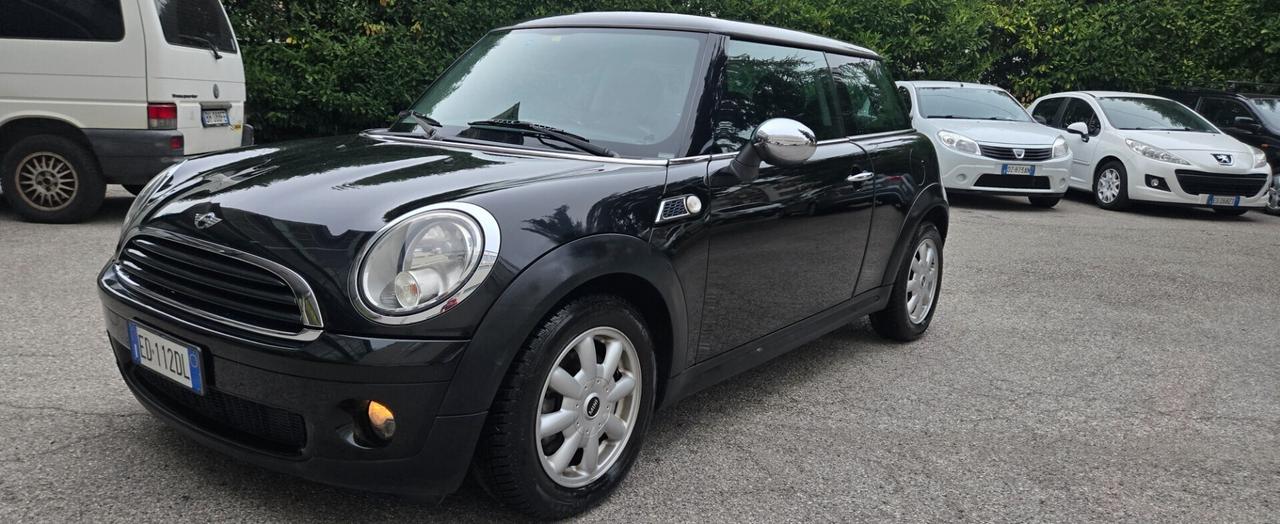 Mini 1.6 16V One (55kW)