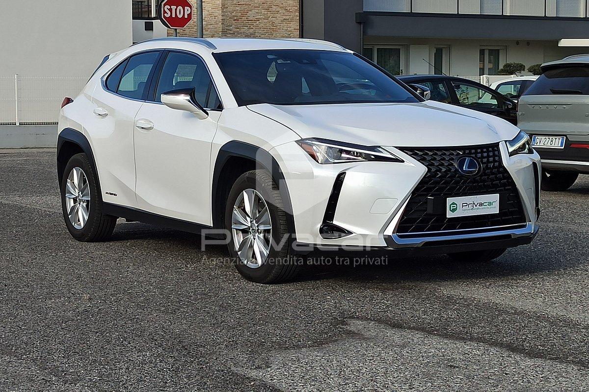 LEXUS UX Hybrid Business