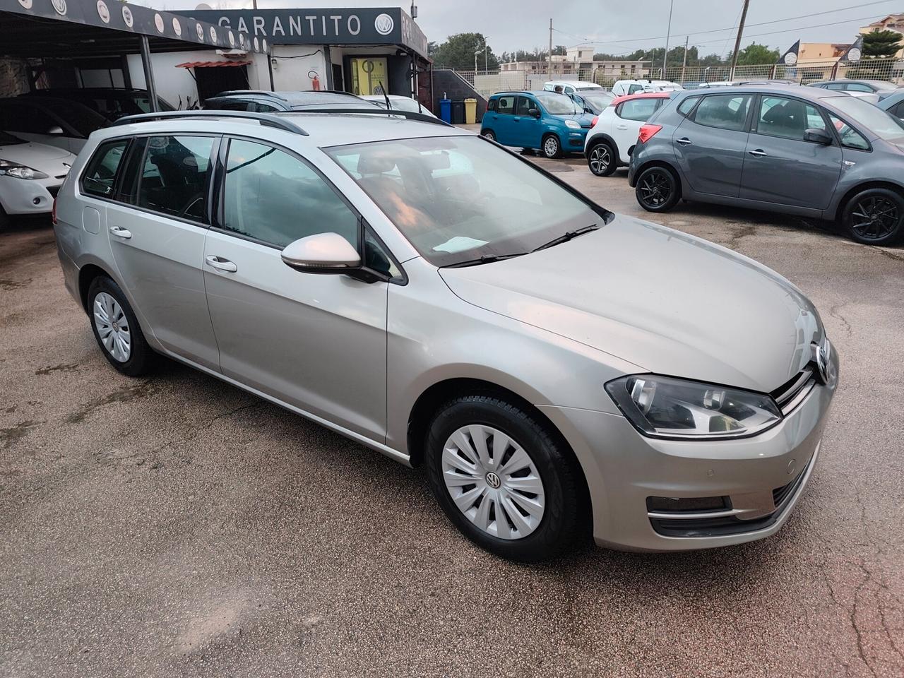 Volkswagen Golf Variant 1.6 TDI STATION WAGON