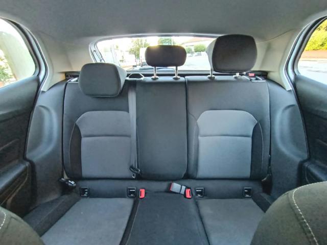 SKODA Fabia 1.0 MPI 80 CV Young Edition