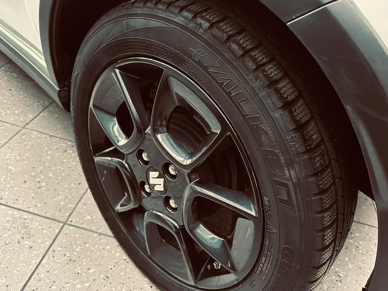 Suzuki Ignis 1.2 Hybrid 4WD All Grip Top