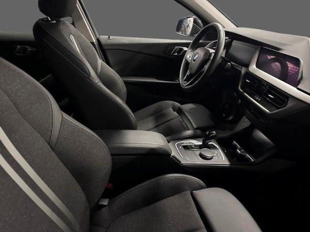 BMW 116 i 5p. Business Advantage