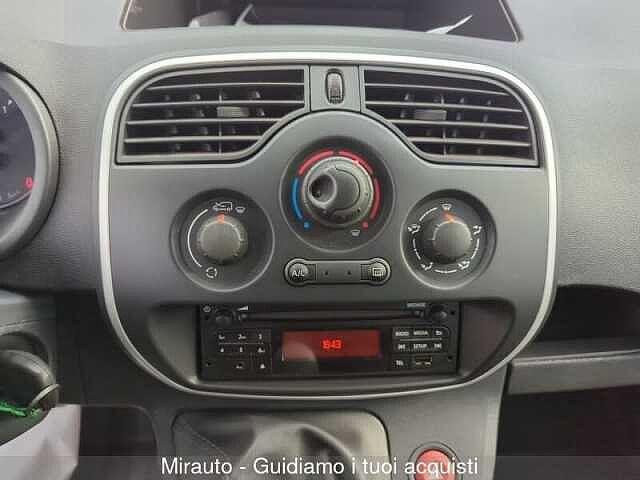 Nissan NV250 1.5 dCi 115CV PC-TN Van