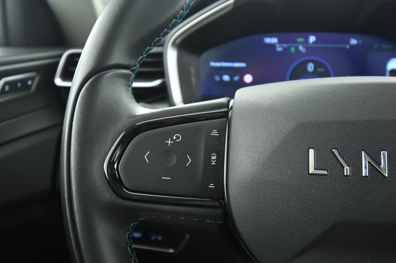 Lynk & Co 01 1.5 td phev auto LED+ACC+CAMERA 360+TETTO PANO