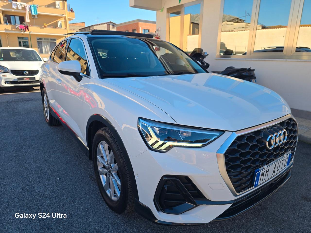Audi Q3 35 TDI S tronic Panorama