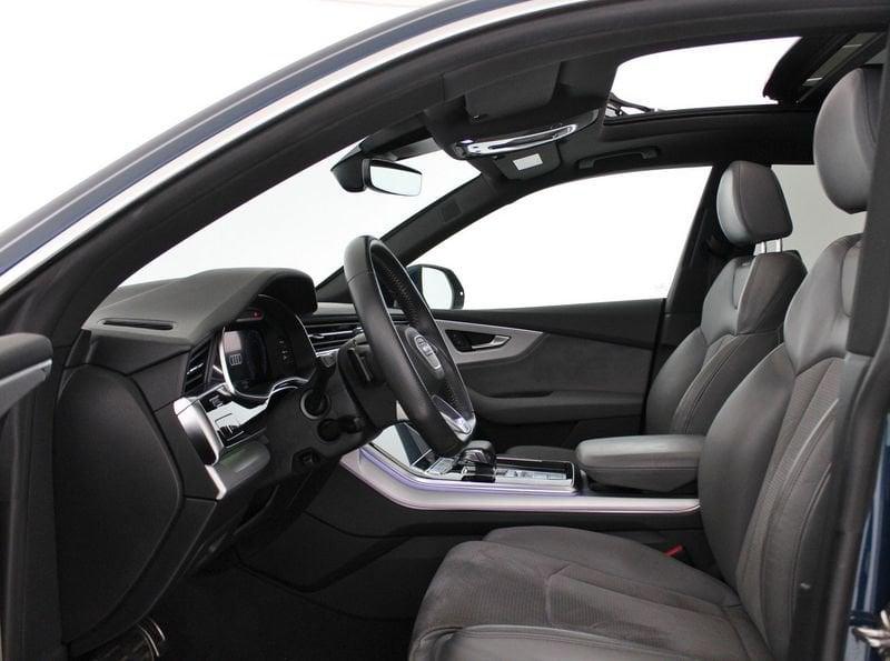 Audi Q8 50 TDI 286 CV quattro tiptronic Sport S-LINE ** MATRIX + TETTO **
