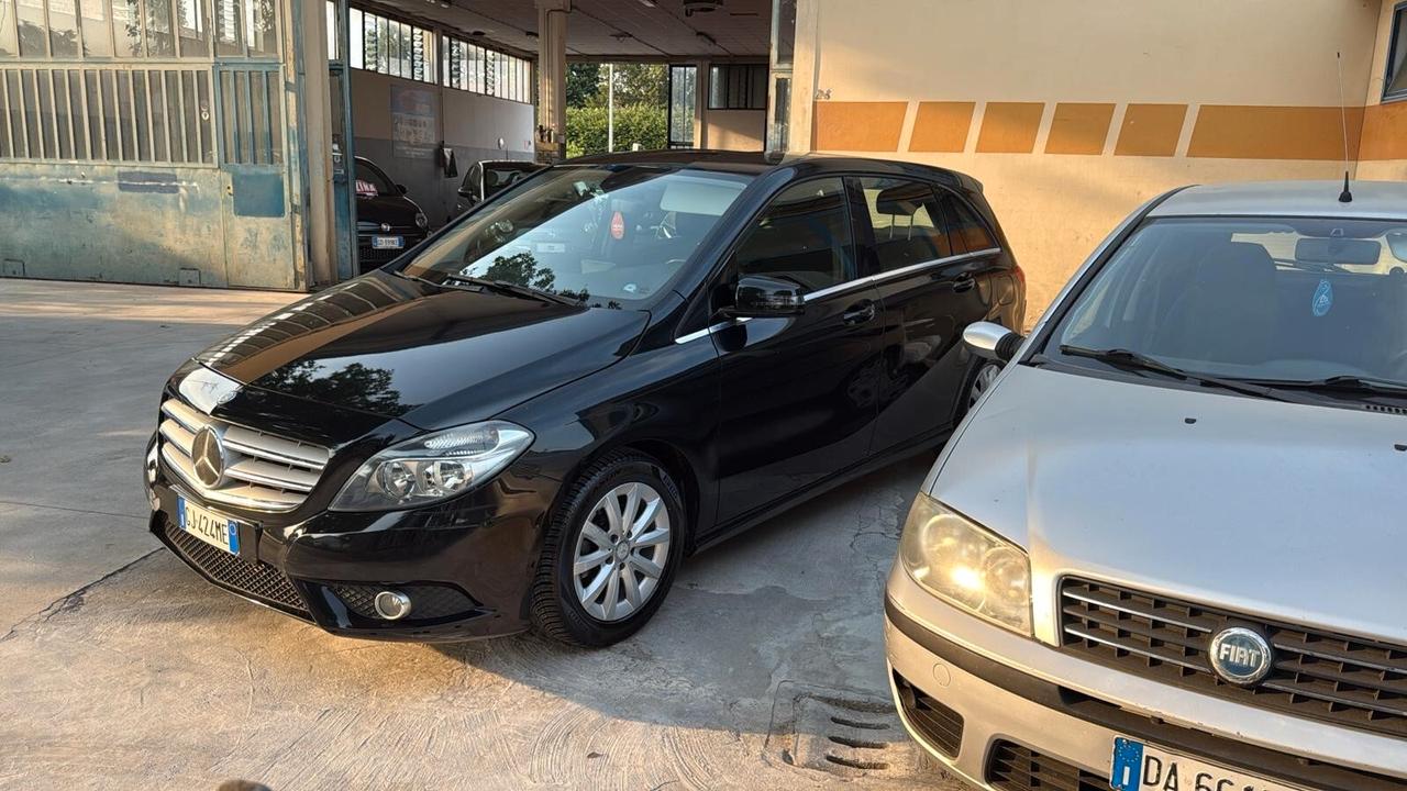 Mercedes-benz B 180 BlueEFFICIENCY Executive