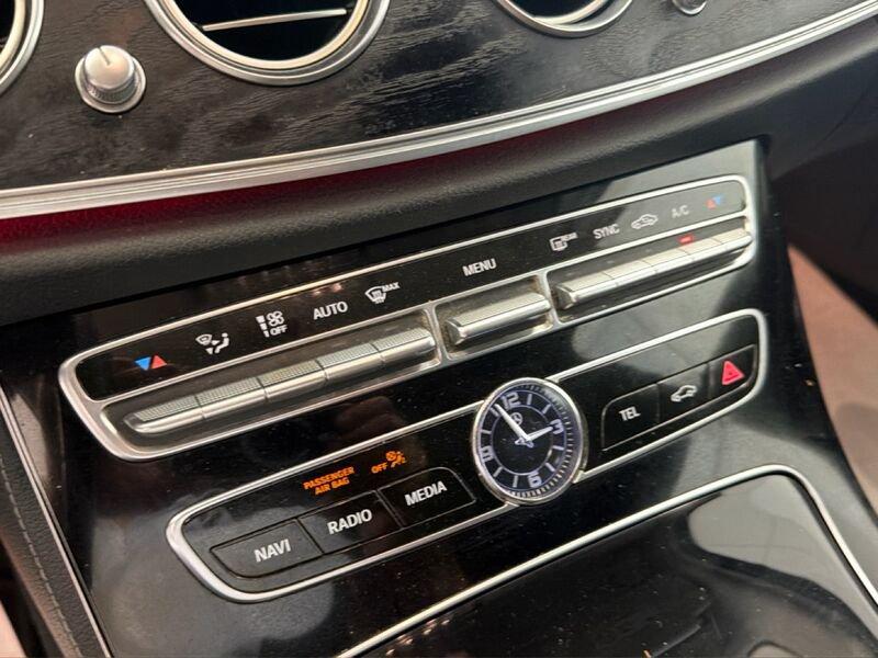 Mercedes-Benz Classe E E220d Auto Premium Plus