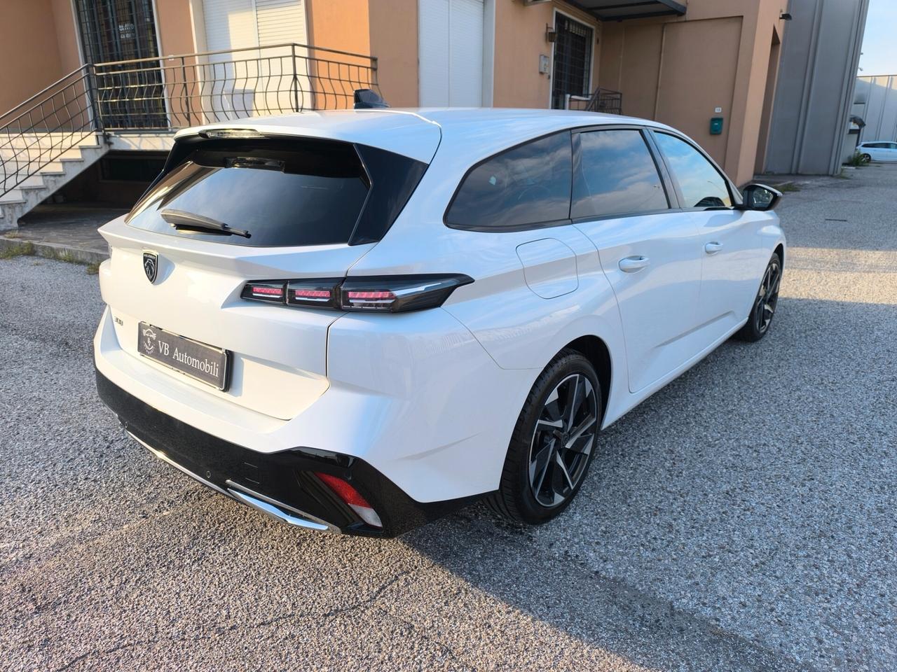 Peugeot 308 BlueHDi 130 S&S EAT8 SW Allure Pack