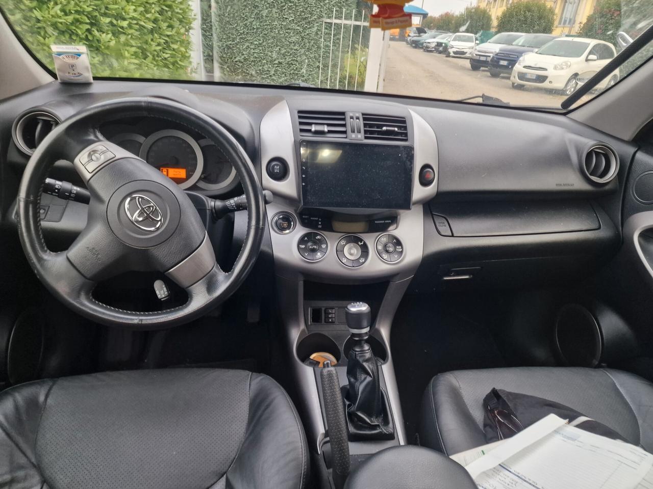 Toyota RAV 4 RAV4 2.2 D-4D 177 CV Luxury