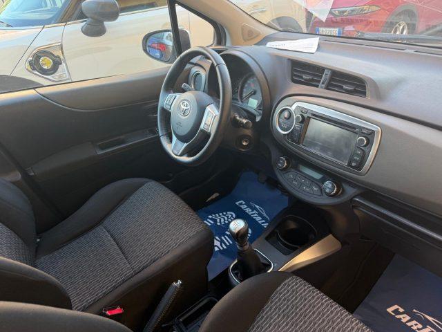 TOYOTA Yaris 1.3 5 porte Lounge