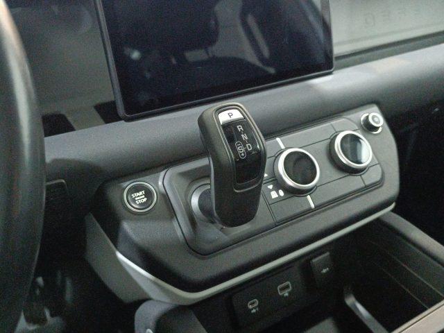 LAND ROVER Defender 110 3.0D I6 250 CV AWD Auto SE