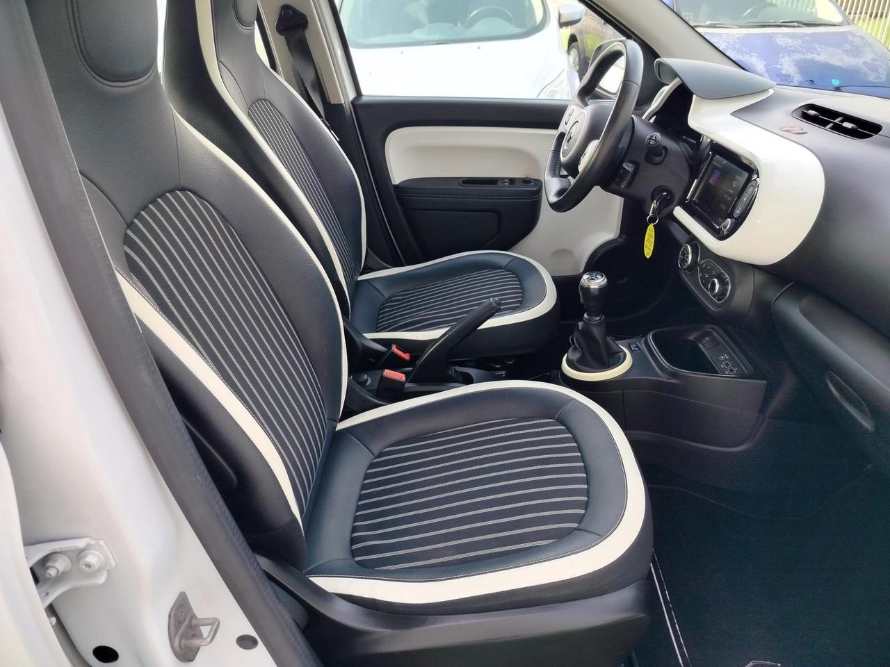 Renault Twingo 1.0 sce Intens 65cv