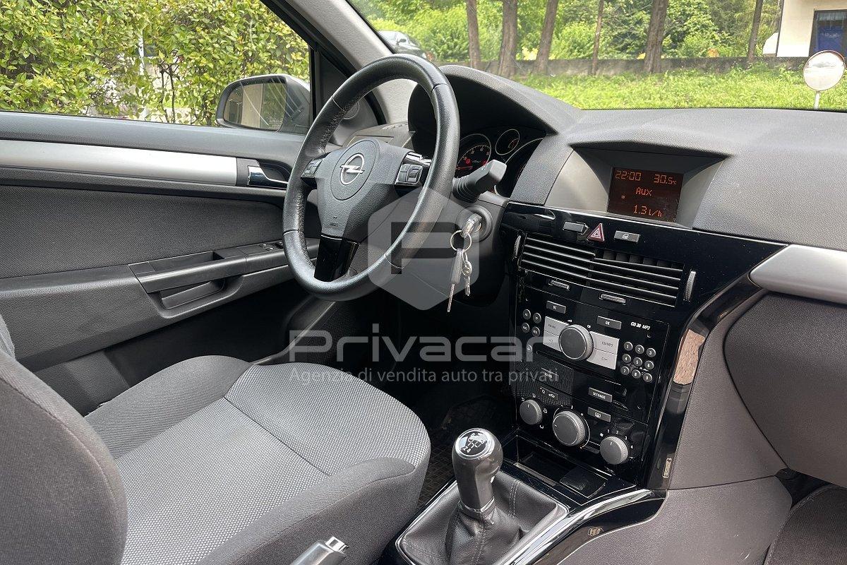 OPEL Astra 1.6 16V VVT Station Wagon Edition