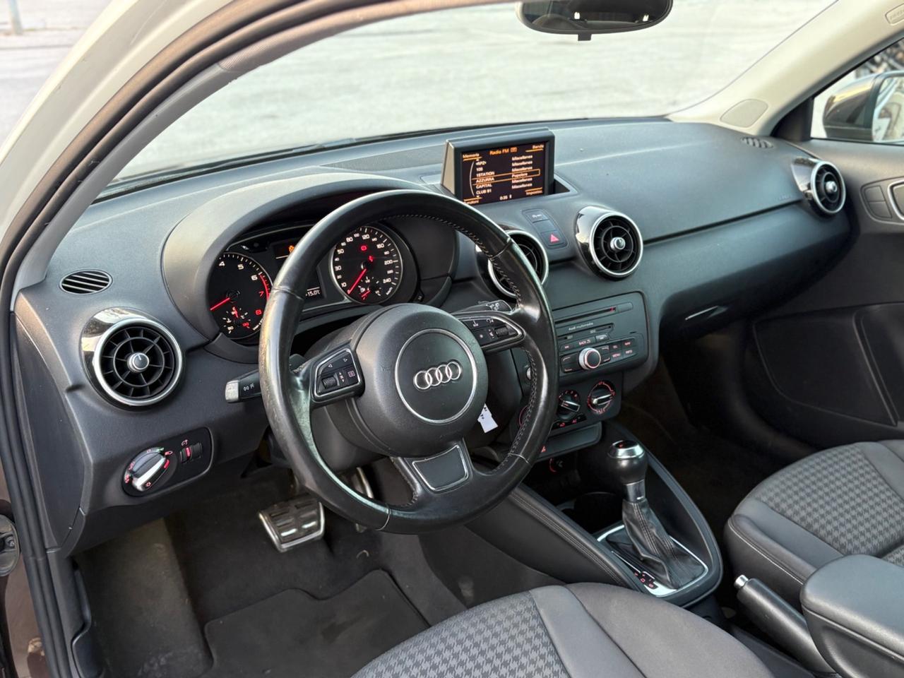 Audi A1 1.4 TFSI S tronic S-Line LED