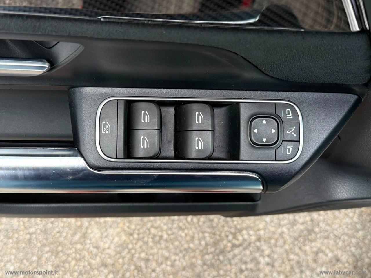 MERCEDES-BENZ GLA 200 d Automatic Premium NIGHT PACK