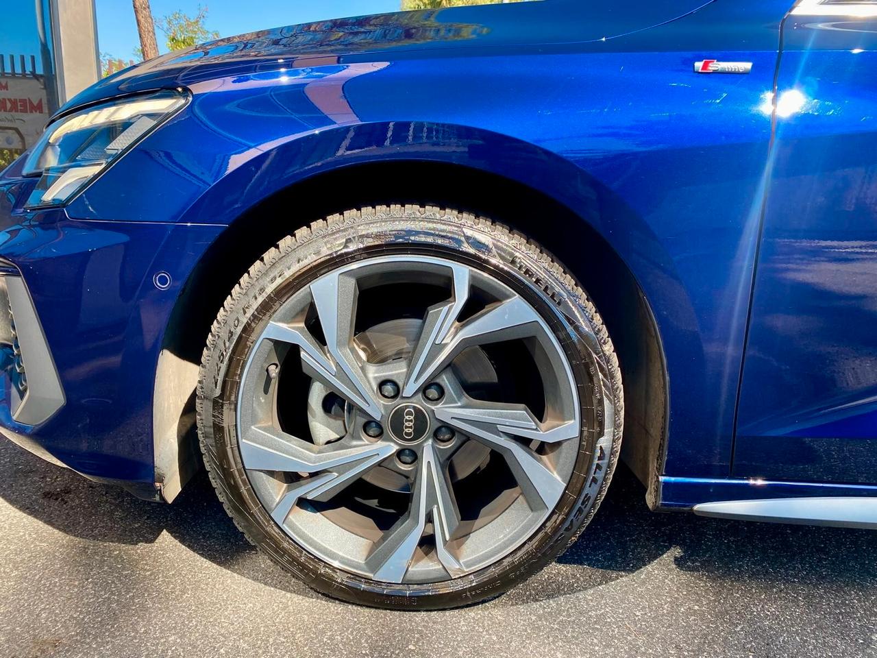 Audi A3 Sportback 35 2.0 tdi S line -MATRIX -LED -18"- GARANZIA