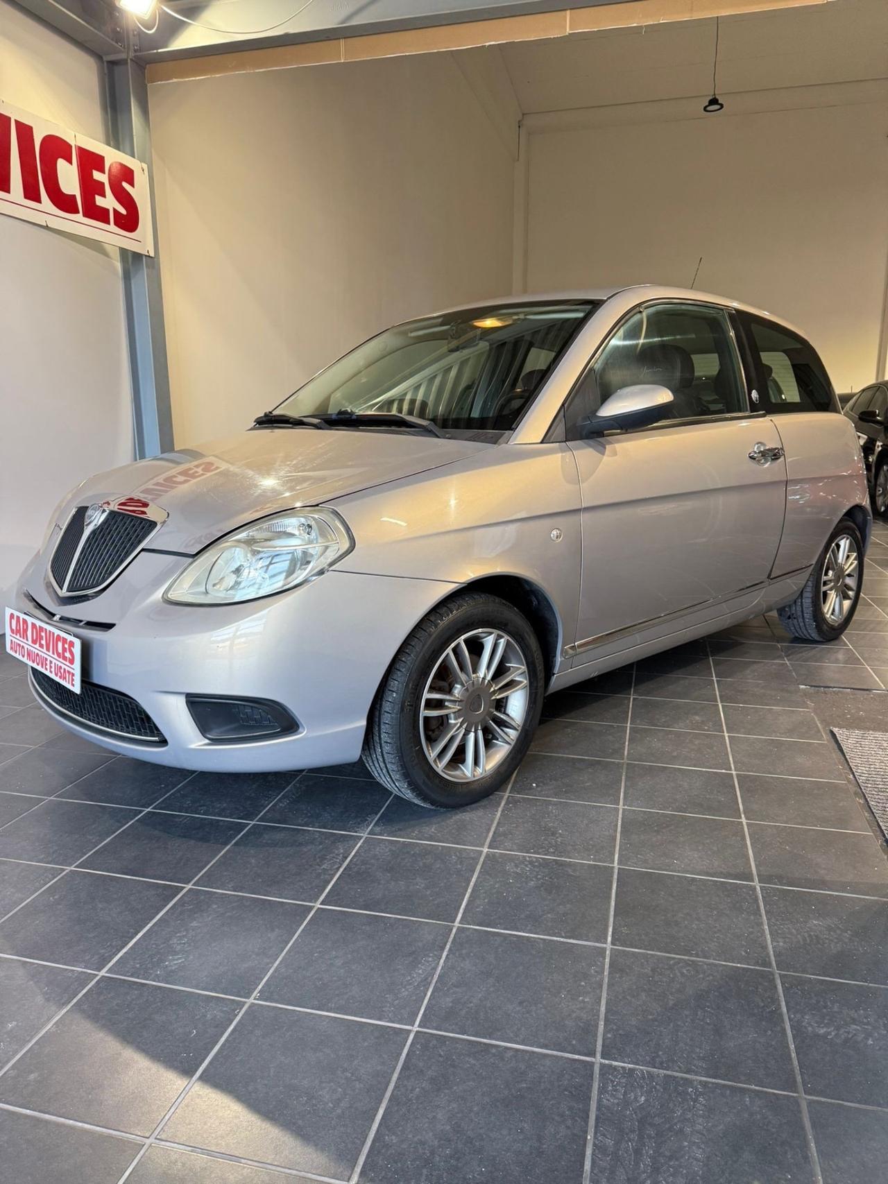 Lancia Ypsilon 1.4 -BENZINA/GPL -NEOPATENTATI