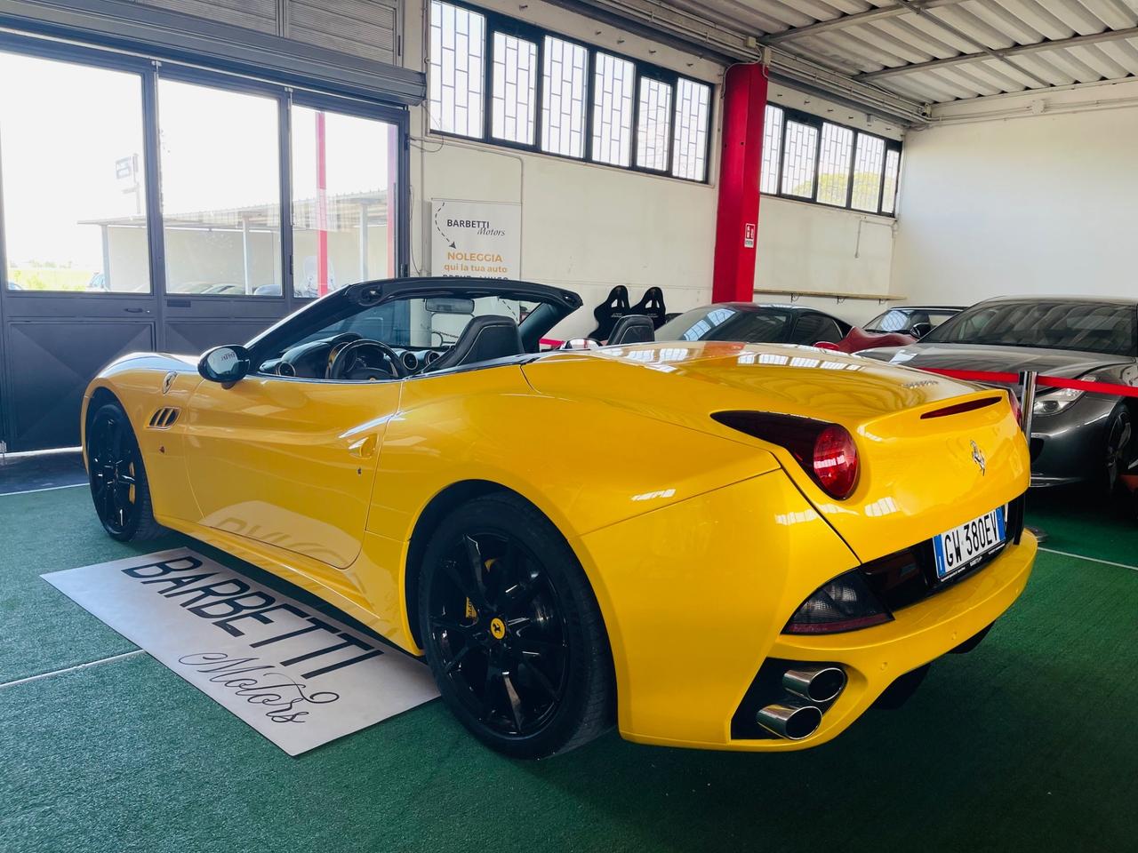 Ferrari California DCT Tailor Made PERMUTE RATE