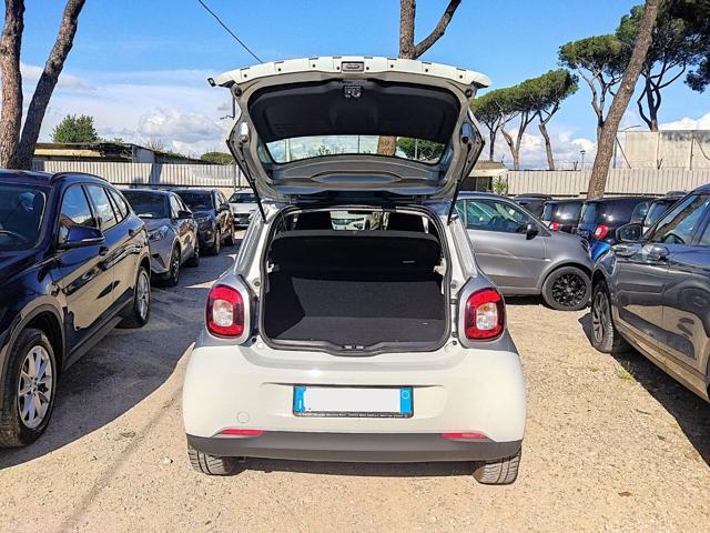 SMART ForFour 1.0cc YOUNGSTER 71cv CRUISE CONTROL CERCHI LEGA
