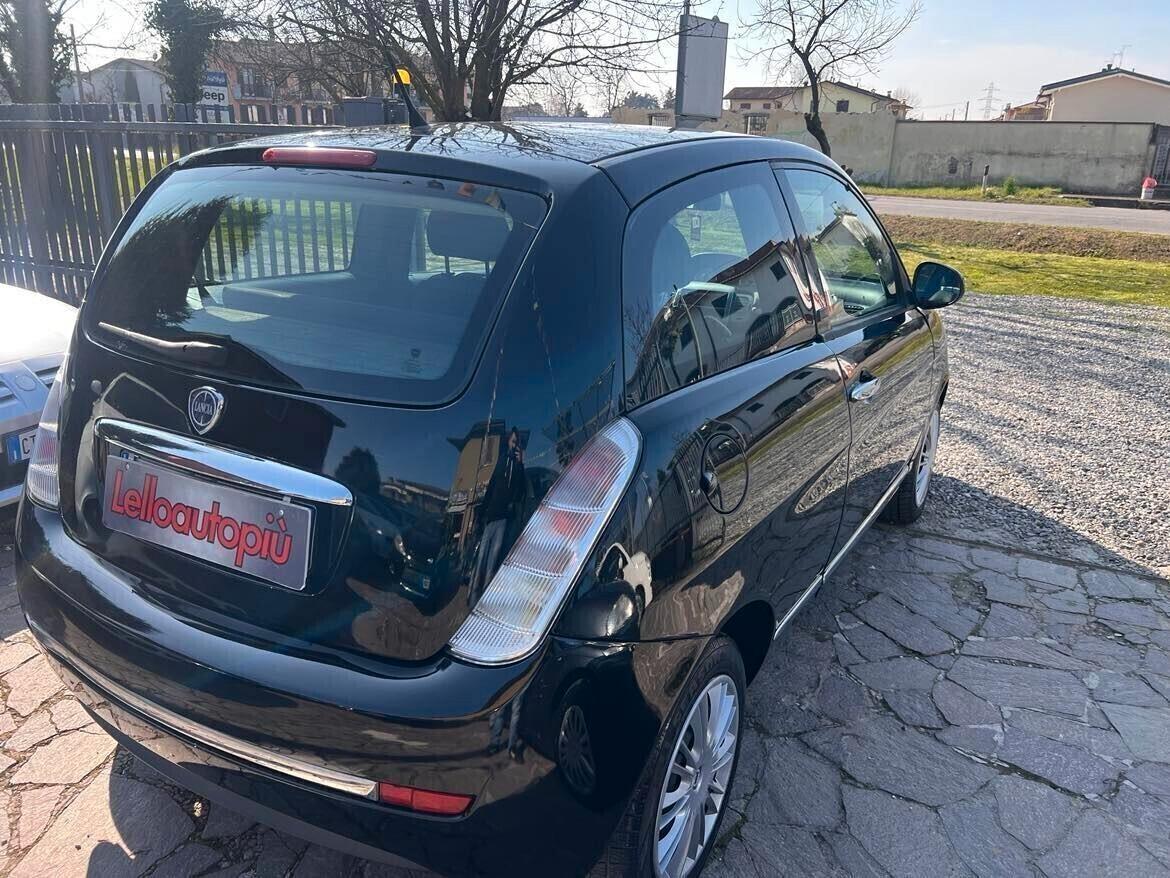 Lancia Ypsilon 1.2 69 CV Elle
