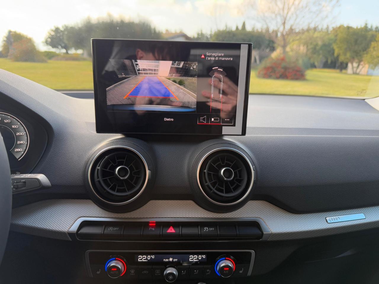 Audi Q2 35 TFSI S tronic Business Advanced