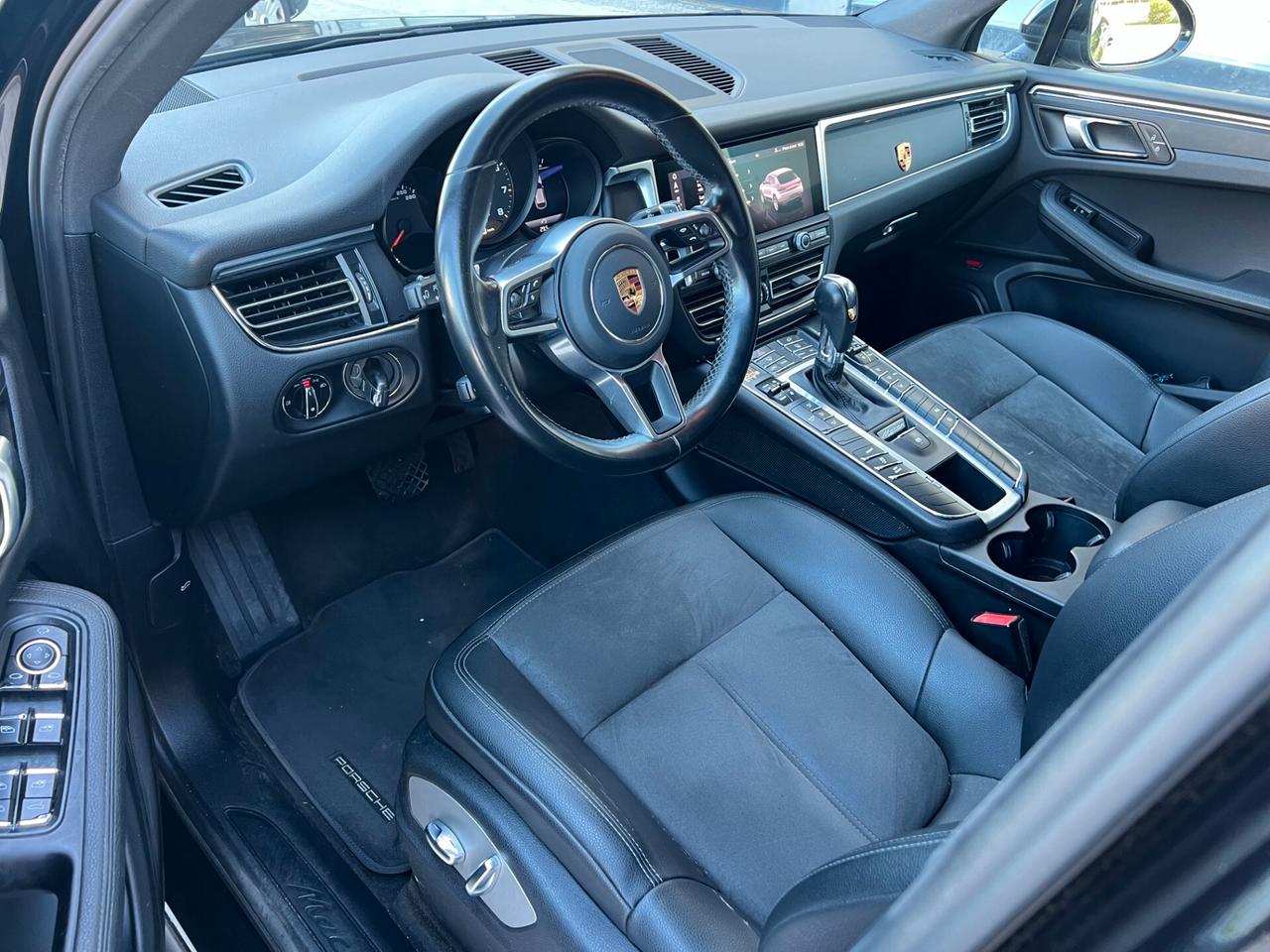 PORSCHE MACAN 2.0 TURBO BENZINA 245CV / GARANZIA