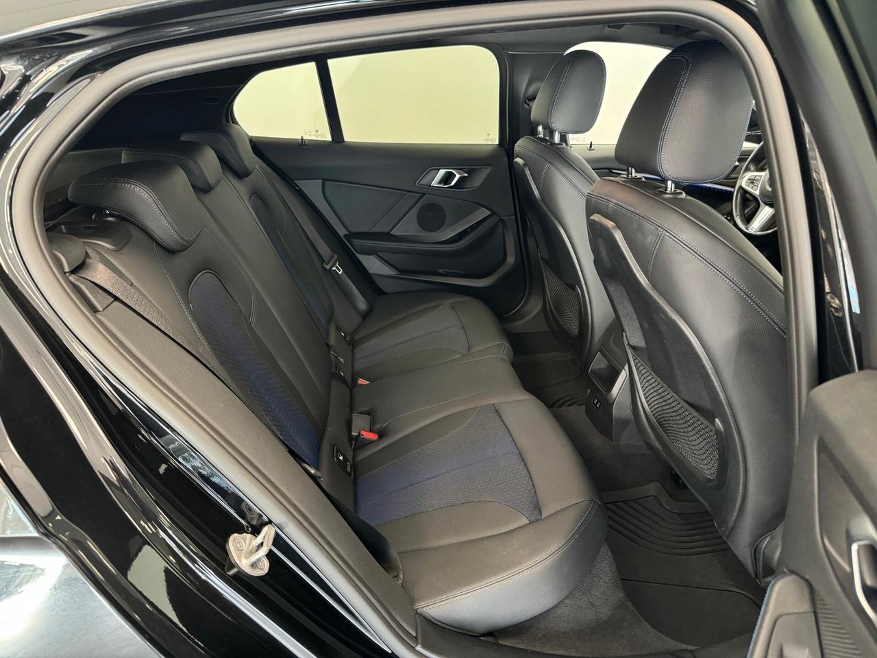 Bmw 118 118d 5p. Msport AUTOMATICO BLACK PACK COCKPIT DIGITALE