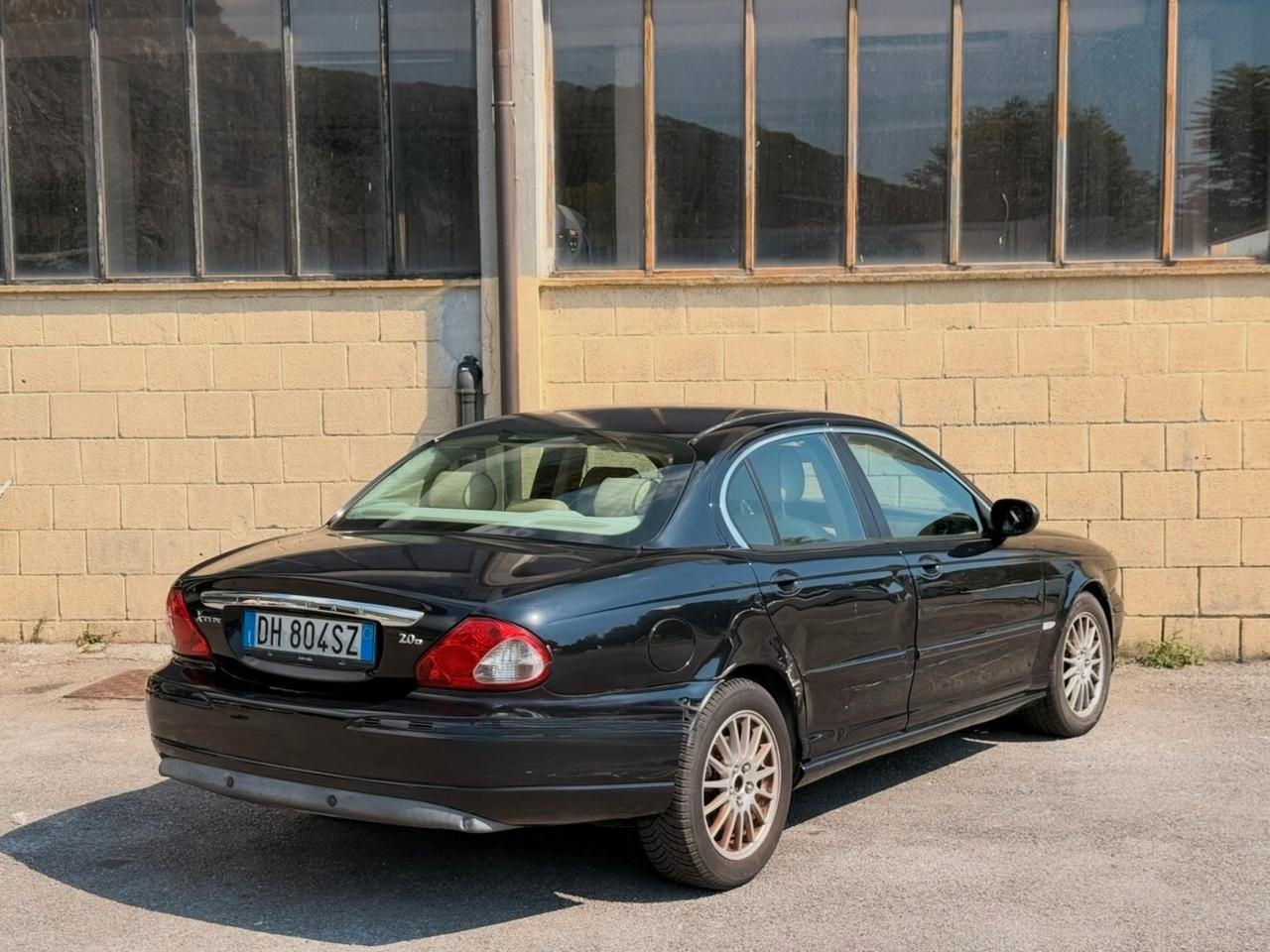 Jaguar X-Type 2.2D cat Executive