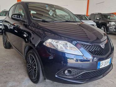 Lancia Ypsilon Ypsilon III 1.0 firefly hybrid Gold s