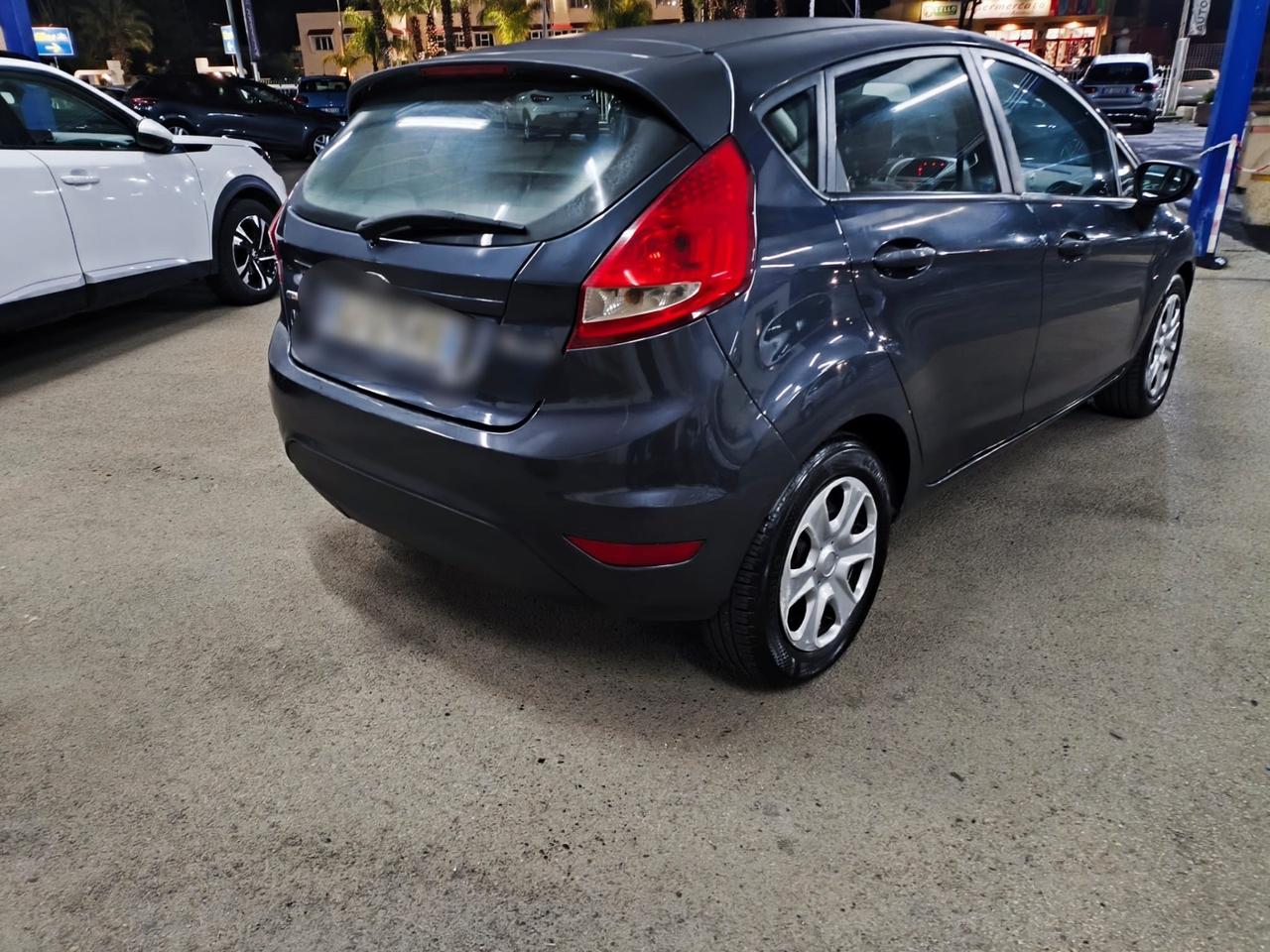 Ford Fiesta Fiesta+ 1.4 TDCi 68CV 5 porte