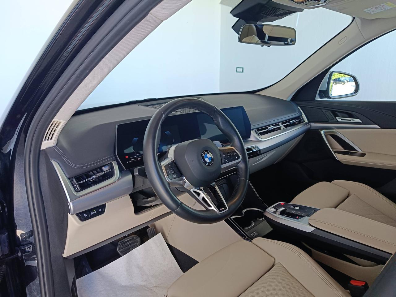 BMW X1 U11 - X1 sdrive18i X-Line auto