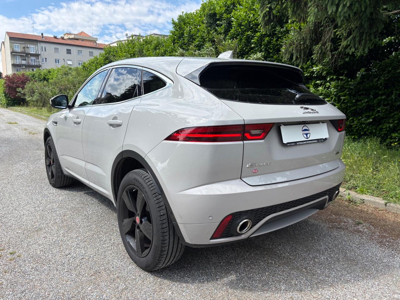 Jaguar E-Pace 2.0 R-Dynamic SE awd 249cv auto