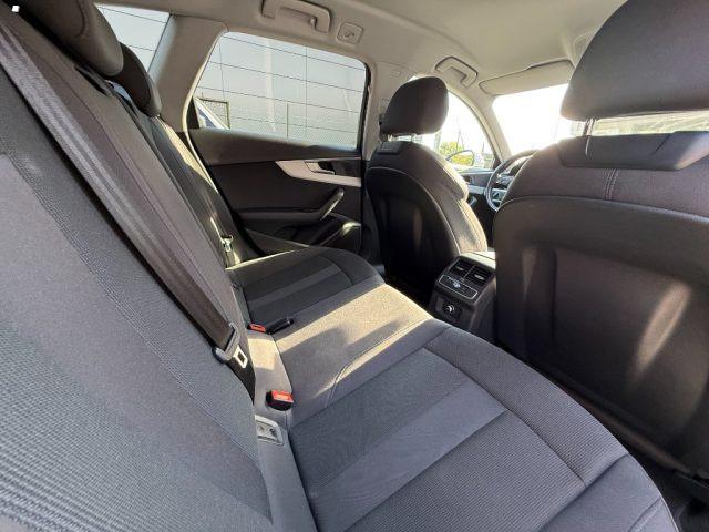 AUDI A4 Avant 40 g-tron S tronic S line edition