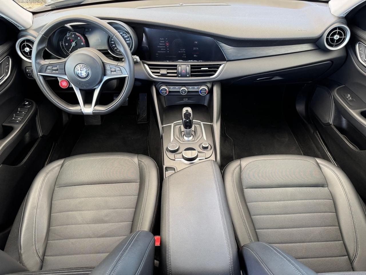 Alfa Romeo Giulia Super 2.2 AT8 Q4 180cv