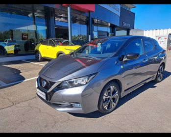 NISSAN LEAF 40KWH TEKNA