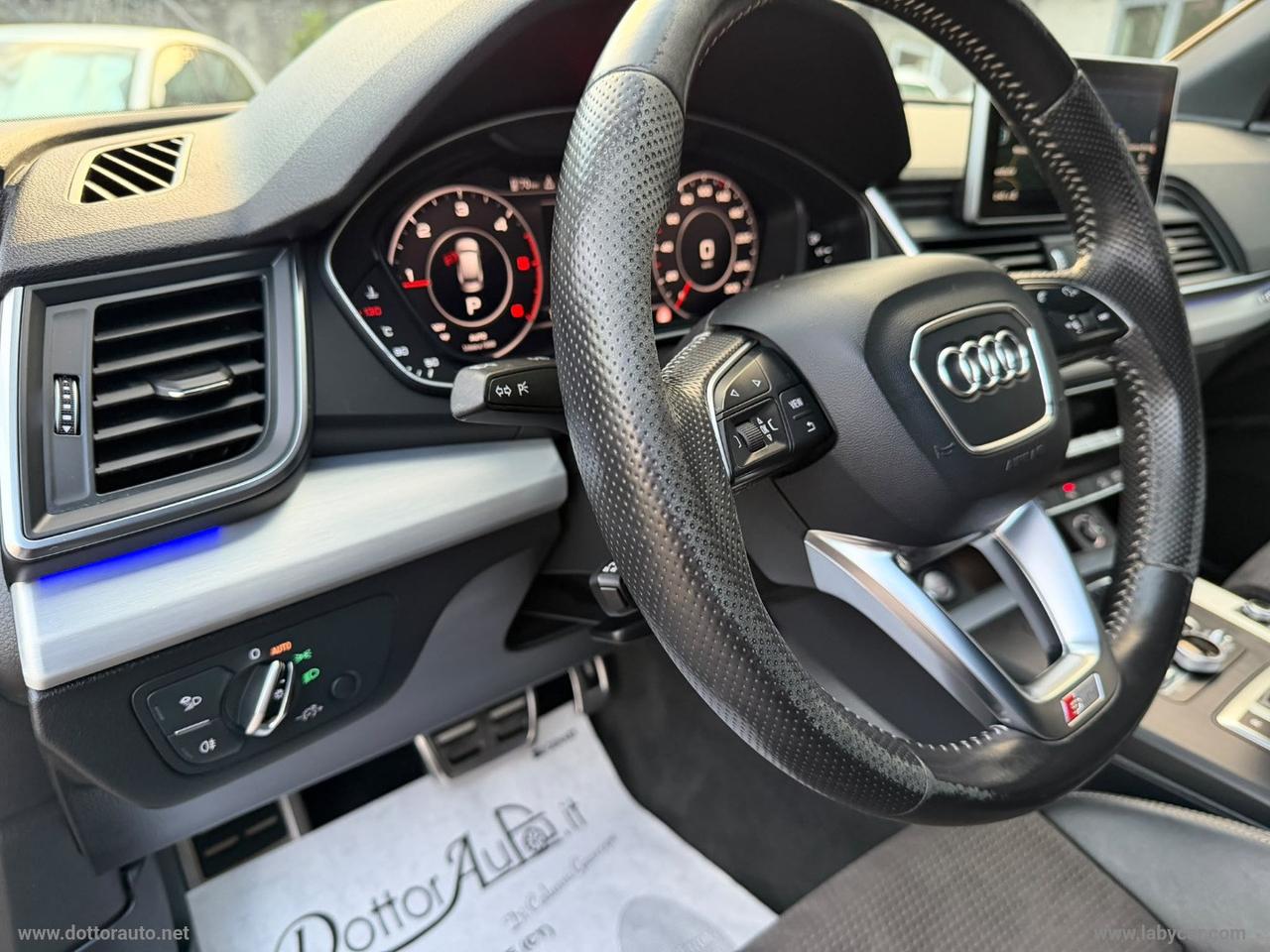 AUDI Q5 40 TDI quattro S tronic S line plus