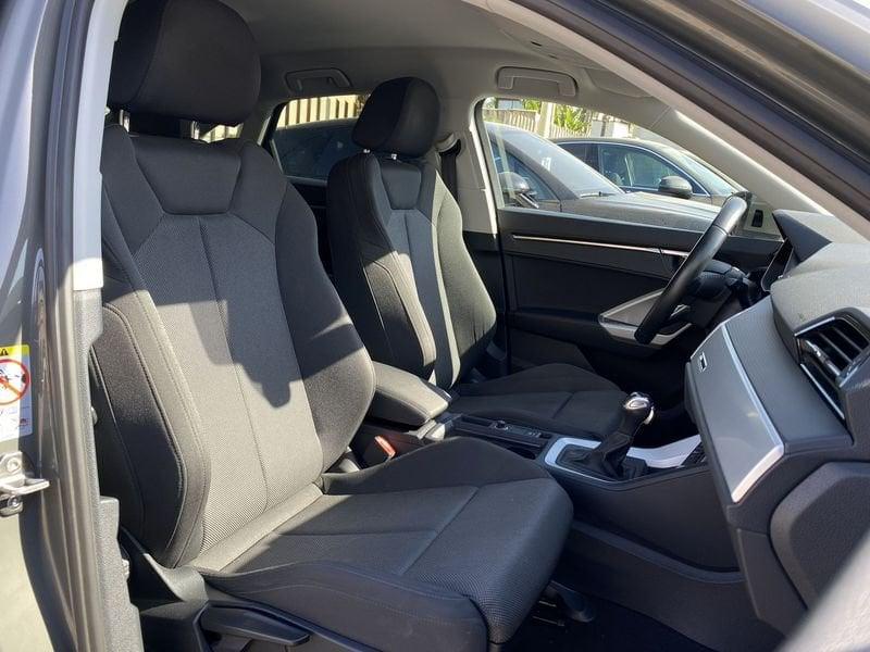 Audi Q3 SPB S Line esterno 2.0 TDI 150CV S-Tronic 35