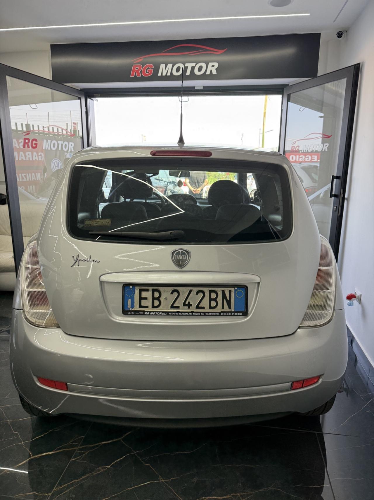 Lancia Ypsilon 1.2 Platino