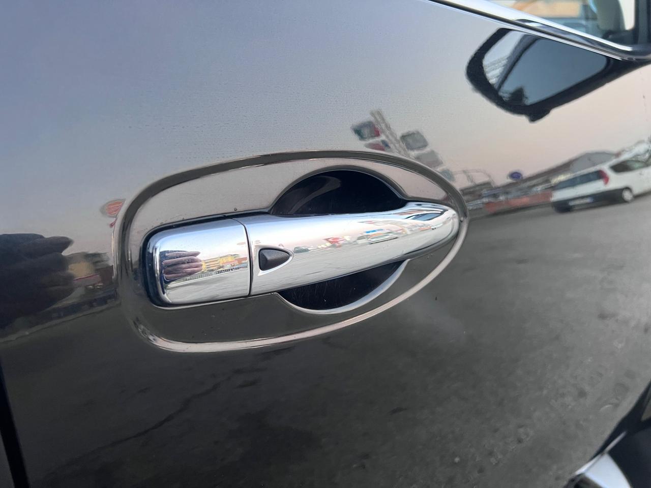 Nissan Navara 2.3 dCi 190 CV 7AT 4WD Double Cab Tekna