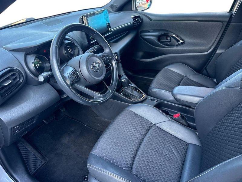 Toyota Yaris Yaris 1.5h Lounge