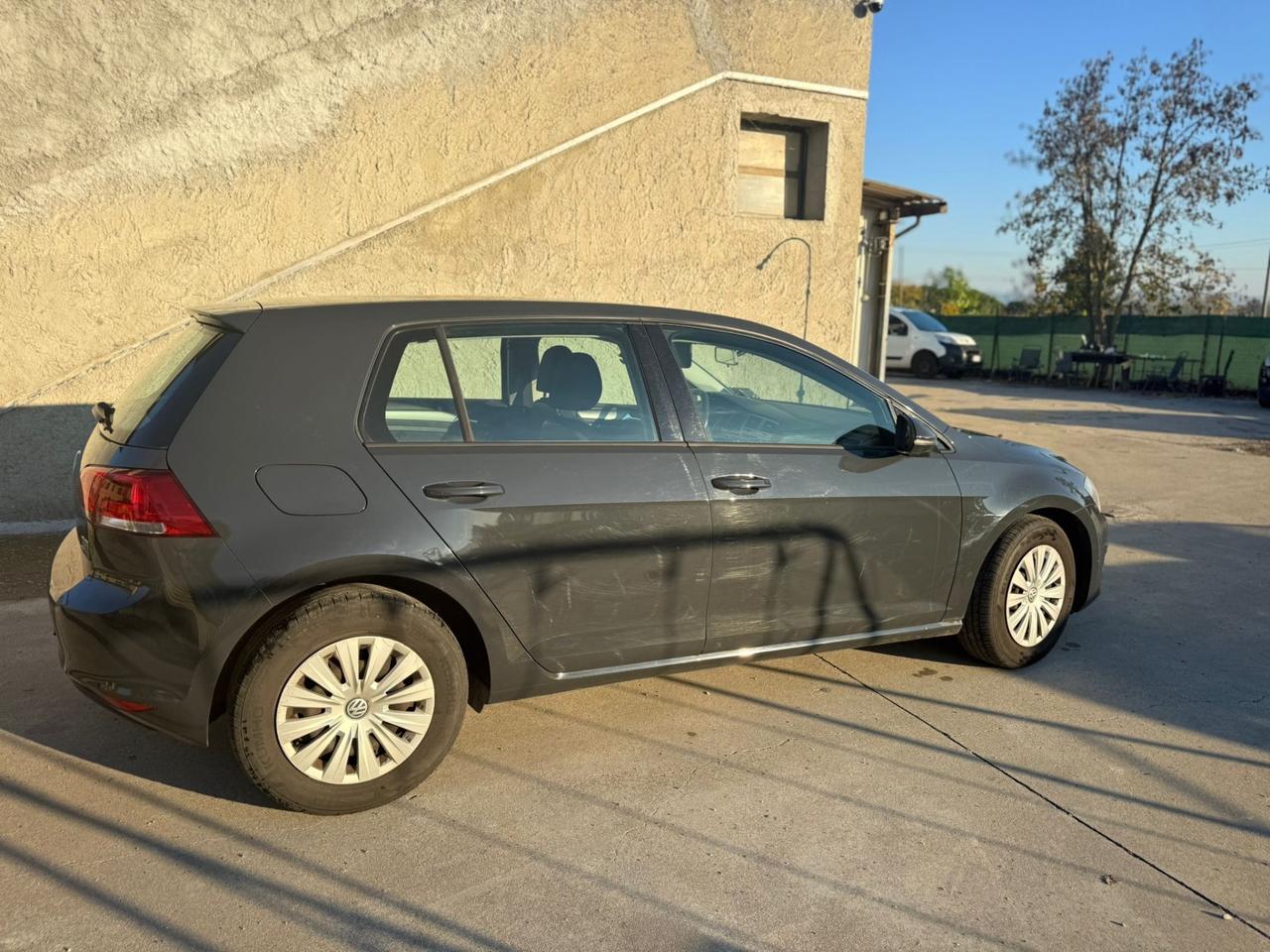 Volkswagen Golf VII 1.2 TSI 105 CV 3p. Trendline BlueMotion Technology