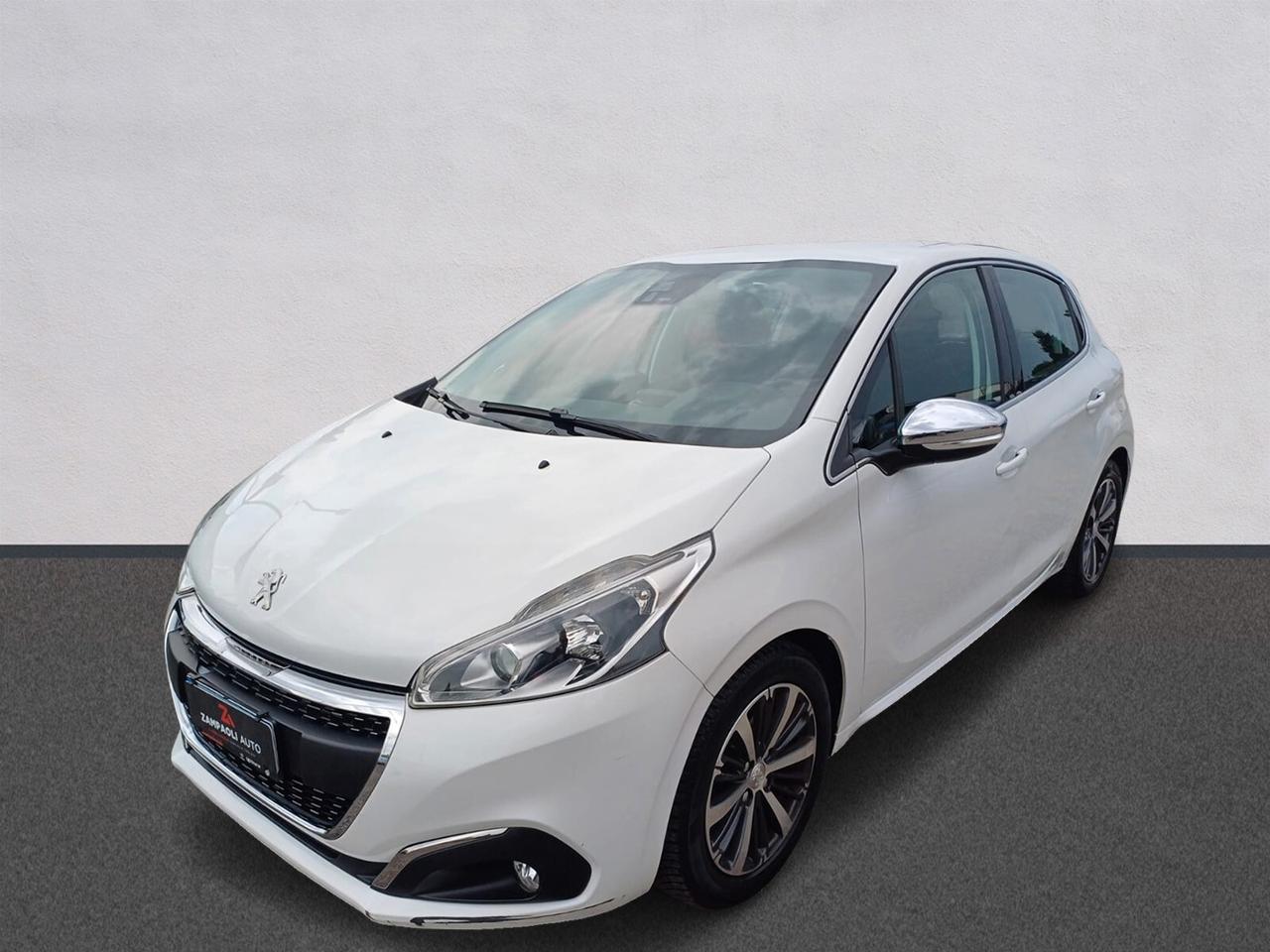 Peugeot 208 PureTech 82 5 porte Allure
